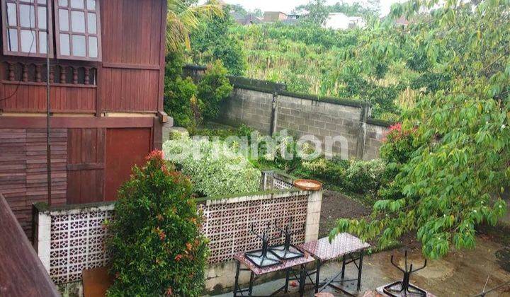 VILLA DI MALANG DENGAN VIEW PEGUNUNGAN 2