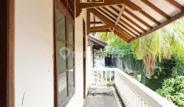 Rumah Bagus Hitung Tanah SHM Pondok Indah, Jakarta Selatan