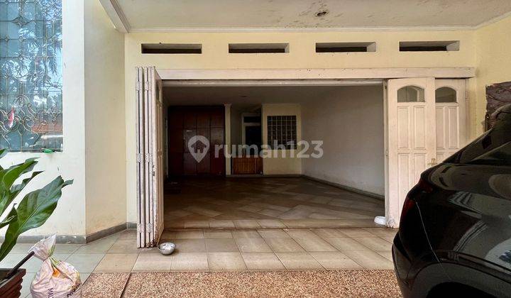 Rumah 2 Lantai Baru SHM di Panglima Polim, Jakarta Selatan 2