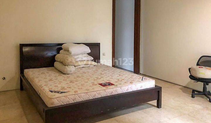 Rumah 2 Lantai Bagus SHM di Tulodong, Jakarta Selatan 2