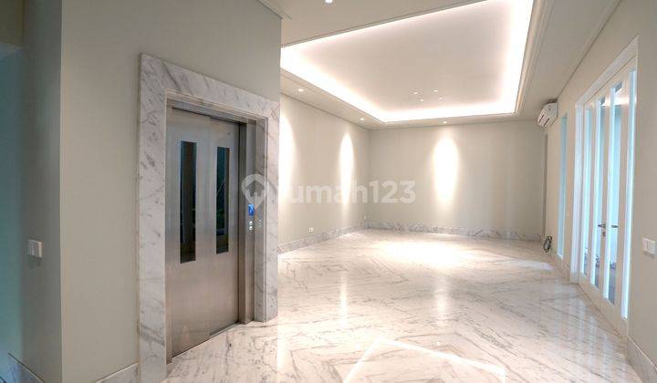 Rumah Baru Semi Furnished SHM Di, Kebayoran Baru, Jakarta Selatan 2