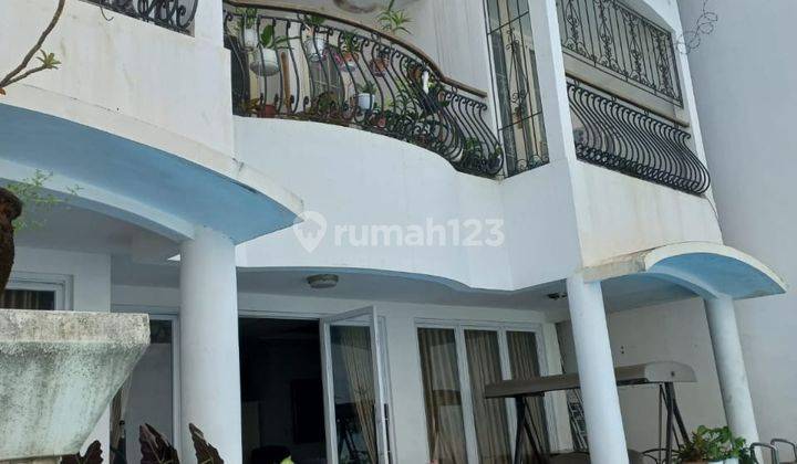 Rumah 2 Lantai Bagus SHM di Senopati, Jakarta Selatan 1