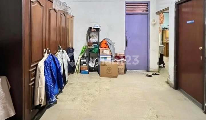 Radio Hitung Tanah Dalam House, South Jakarta, Unfurnished, Freehold Title Radio Hitung Tanah Dalam House, South Jakarta, Unfurnished, Freehold Title