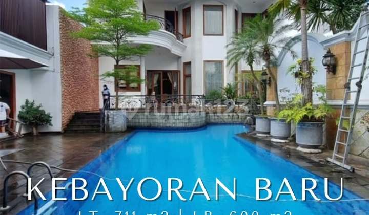 Rumah Bagus Semi Furnished SHM Kebayoran Baru, Jakarta Selatan