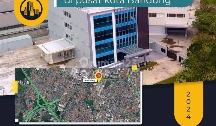 GEDUNG KOMERCIAL DI KOTA BANDUNG 1