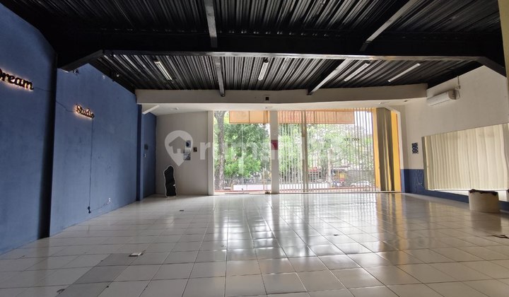 Dijual Murah Ruko Strategis Diarea Komersial Sayap Riau Bandung