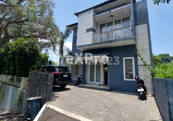 Dijual Cepat Hunian Nyaman di Kawasan Elite Cigadung Dago Bandung 2