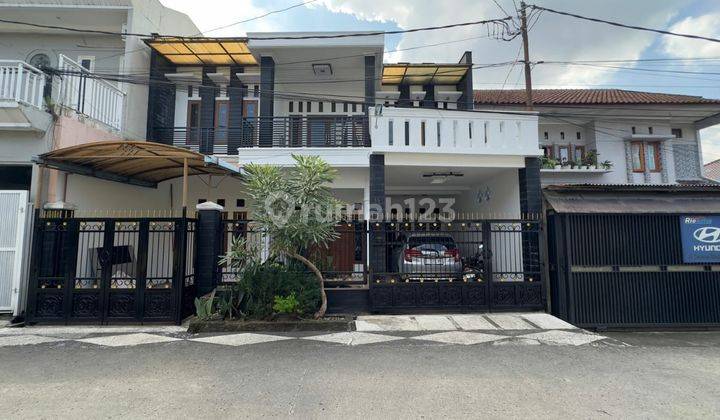 Rumah Classic Terawat Kawasan Antapani Dkt Kalijati Raya Bandung 1