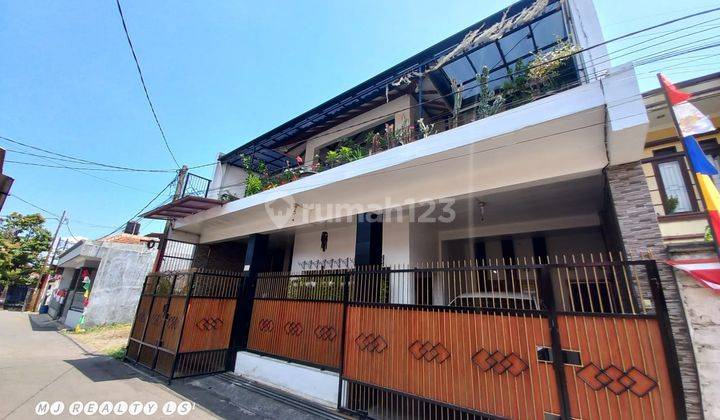 Rumah Classic Asri Terawat Siap Huni Area Antapani Bandung Timur 1