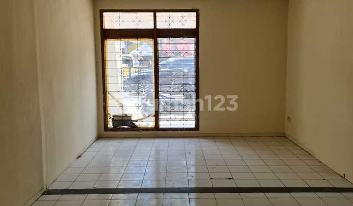 Rumah Diarea Strategis dan Komersial Jl. Holis Kota Bandung 2