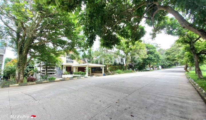 Rumah Villa Mewah di Resort Dago Pakar Dkt Hotel Indigo Bandung 2