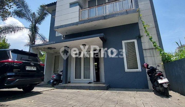Quick Sale of Comfortable Residence in the Elite Area of Cigadung Dago, Bandung