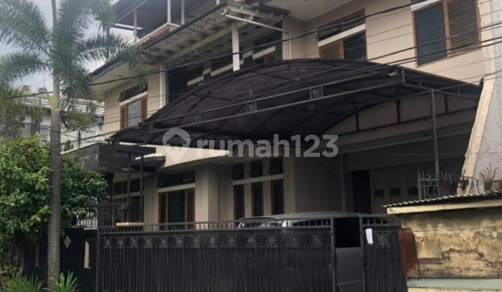 Rumah Siap Huni 3 Lantai di Karawitan Turangga lengkong Bandung Rumah Siap Huni 3 Lantai di Karawitan Turangga lengkong Bandung