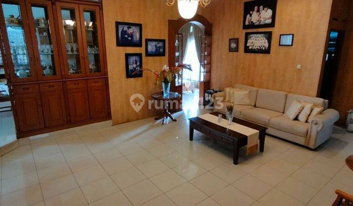 Rumah Mewah Bangunan Klasik Turangga Suryalaya Buahbatu Bandung 1