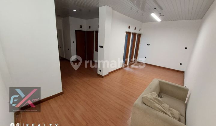 Rumah 3 Lantai SHM Dekat Tempat Wisata Dago di Syp Ir.h.djuanda Bandung 2