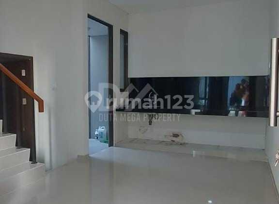 Bu Banget Paling Murah !!! Rumah 2Lti Siap Huni di Graha Raya Bu Banget Paling Murah !!! Rumah 2Lti Siap Huni di Graha Raya
