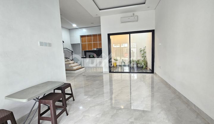 Rumah Dijual di Graha Raya Tangerang Furnish Bangunan Baru 2
