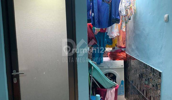 Rumah 2 Lantai Dijual Cepat Semi Furnished Posisi Hook Siap Huni di Graha Raya Bintaro Tangerang Selatan, Tangerang