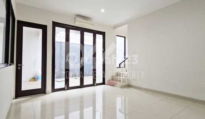 House for Sale Ready to Live in Exclusive Cluster in Bintaro Sector 9 2