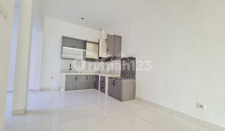 Beautiful House for Sale Ready to Occupy in Graha Raya Beautiful House for Sale Ready to Occupy in Graha Raya