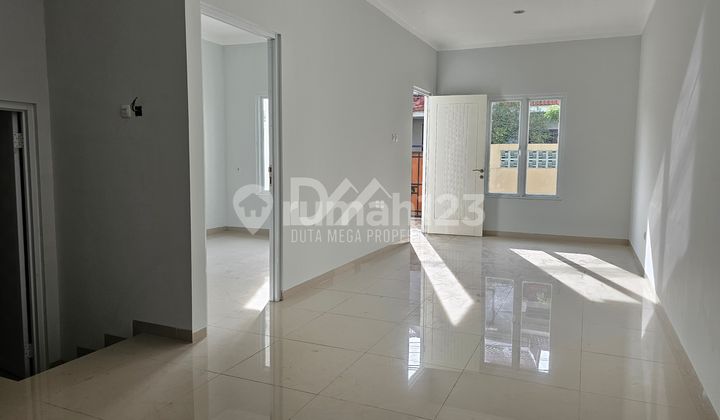 Rumah Dijual Cepat Murah Strategis Di Graha Raya 2