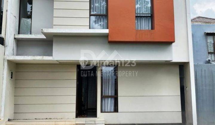 Rumah Dijual Cepat Bagus Shm Di Jl. Graha Raya Bintaron 1