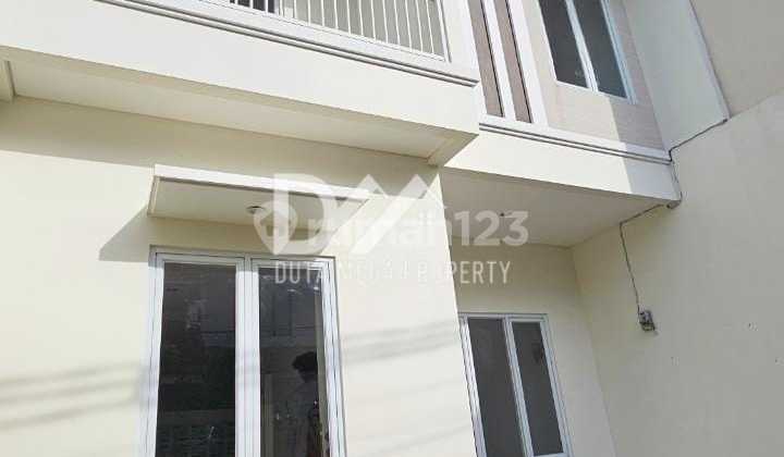 Rumah Dijual Cepat Murah Strategis Di Graha Raya