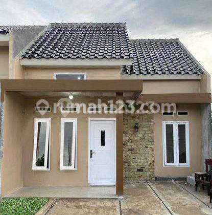 Segera Miliki Sebelum Kehabisan Rumah Modern 1