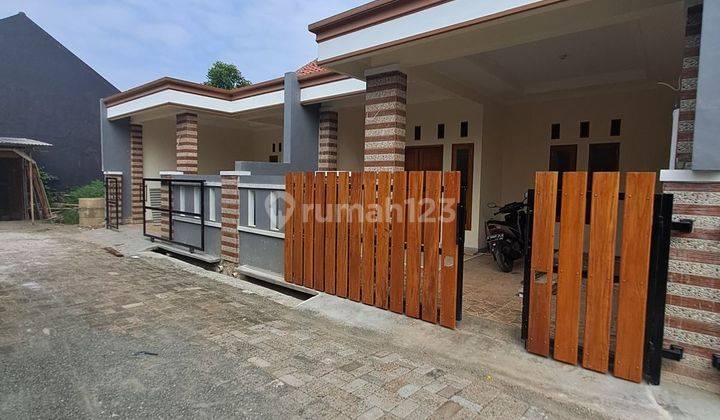 Jual Rumah Ready Harga Ekonomis 3 Kamar Tidur 2