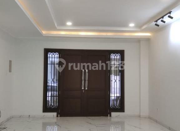 Luxurious and Well-Maintained House in Garden House Complex, Pantai Indah Kapuk 2
