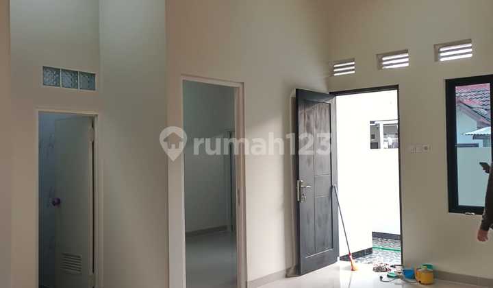 House in Poris Indah Tangerang Strategic Location