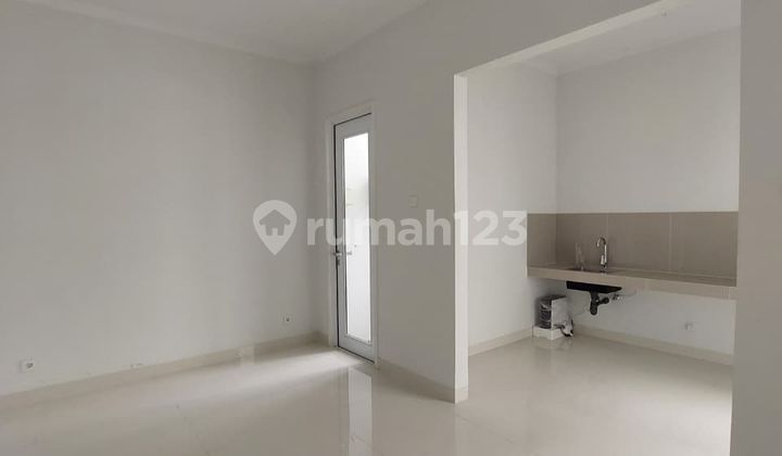 House in Grand Pasadena Residence Gading Serpong Negotiable