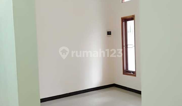 Rumah 2 Lantai di Poris Indah Tangerang Lokasi Strategis Nego 2