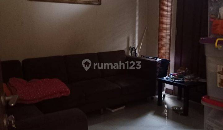 Rumah Keren Nyaman Terawat di Komplek Mekar Wangi 2