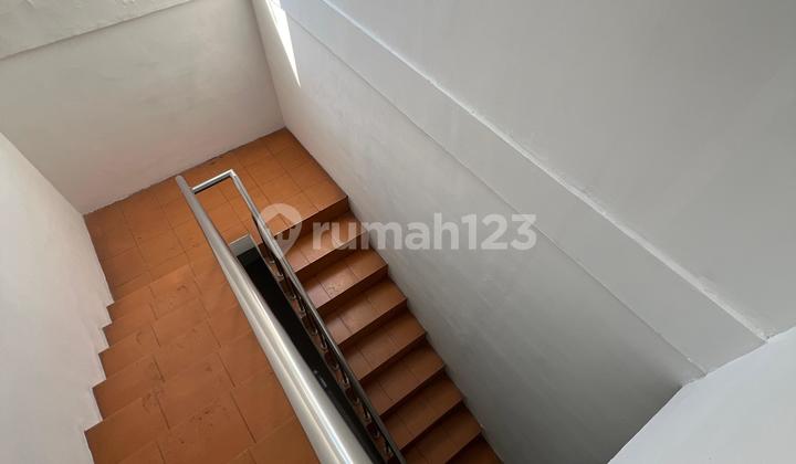 Warehouse and Office in the De Prima Terra Industrial Area, Tegalluar.