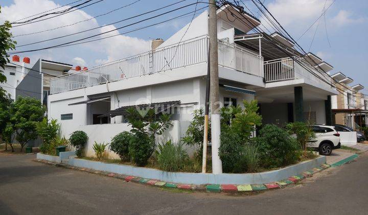 Rumah Minimalis Hook Siap Huni di Komplek Courtyard Karawang