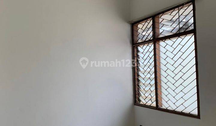 Disewakan Ruang Usaha Di Jalan Sunda Bandung Pusat  5