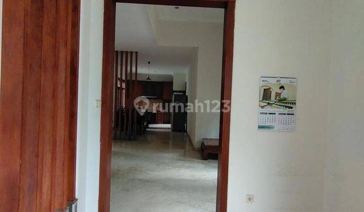 Dijual Rumah Cantik Asri di Setra Sari Bandung 2