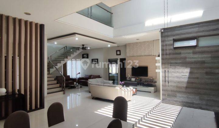 Dijual Rumah Luxury Harga Murah di Mekar Wangi Bandung 1