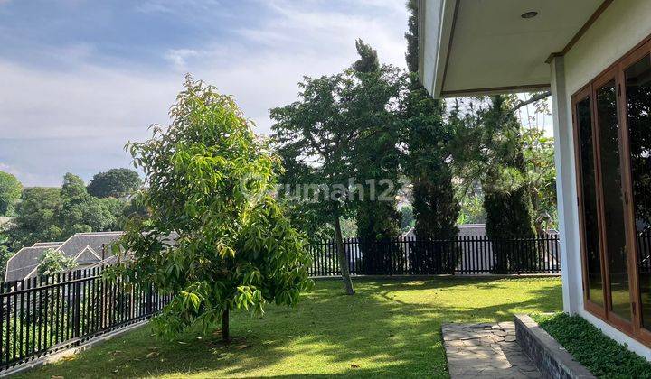 Dijual Rumah Mewah Besar Dan Asri di Cipaku Bandung 6