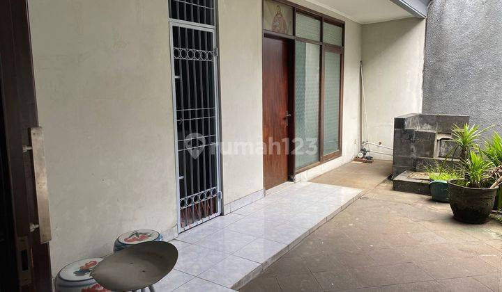 Dijual Rumah Cantik Singgasana Pradana Bandung 2