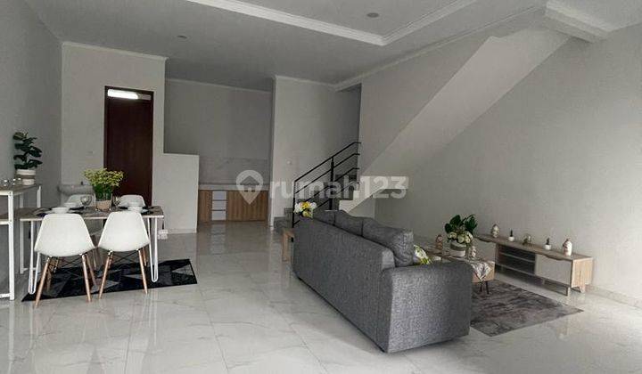 Rumah Baru Perumahan Batununggal Indah Minimalis Modern Bandung 2