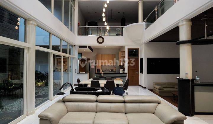 Dijual Rumah Luxury Full Furnished Strategis di Pasirluyu Bandung 1