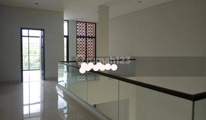 Dijual Rumah Baru Luxury di Emily Summarecon Bandung 1