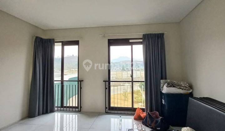 Dijual Rumah Cantik Modern di Kota Baru Parahyangan Bandung 2