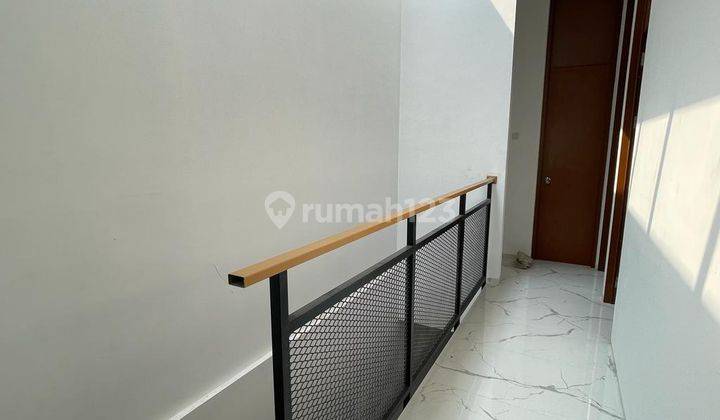 Dijual Rumah Baru Luxury Murah di Setra Duta Bandung 2