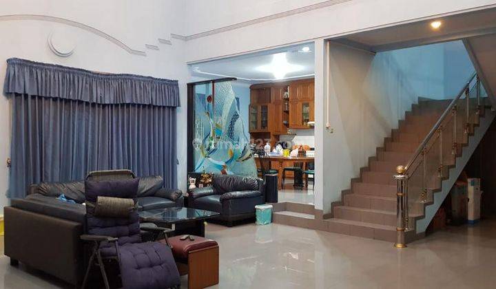 Rumah Bagus Furnished di Moch Toha, Bandung 1