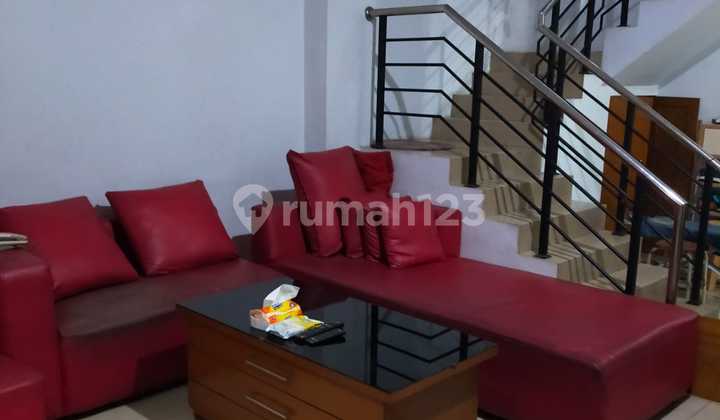 Comfortable House in Batunuggal Jelita Cluster, Bandung