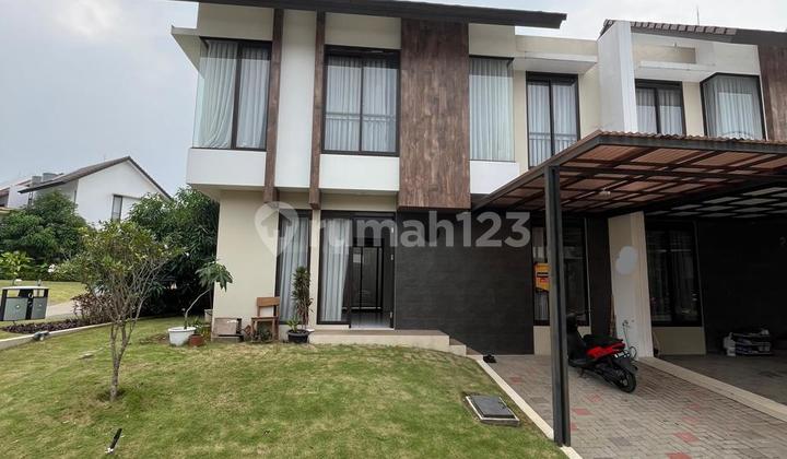 Rumah Hook Modern Minimalis di Tatar Simakirana KBP 1