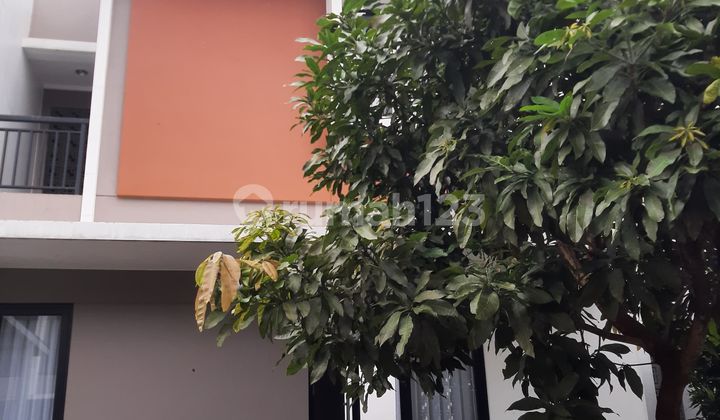 Rumah Minimalis Nyaman di Cluster Dayana Summarecon Bandung Rumah Minimalis Nyaman di Cluster Dayana Summarecon Bandung